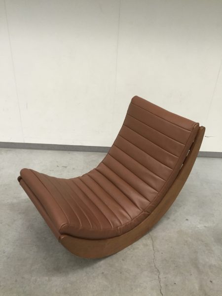 ＊ Relaxer Rocking Chair / Matz Kompagni by Fiske（フィスケ社） / design : Verner Panton（ヴェルナー・パントン）